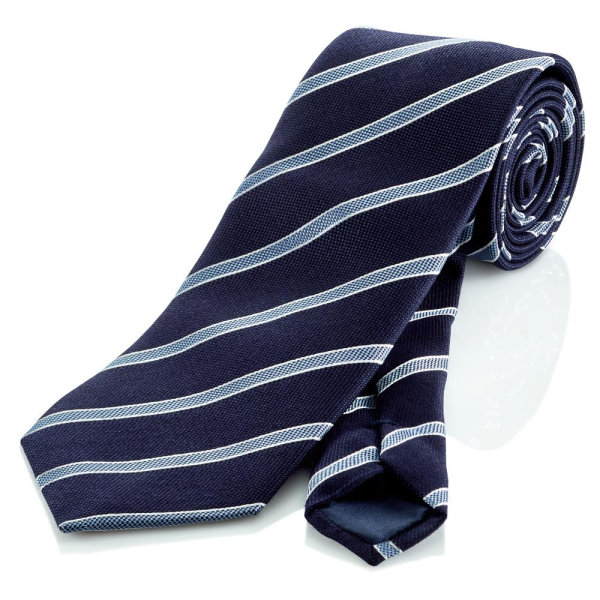 Silk/wool tie